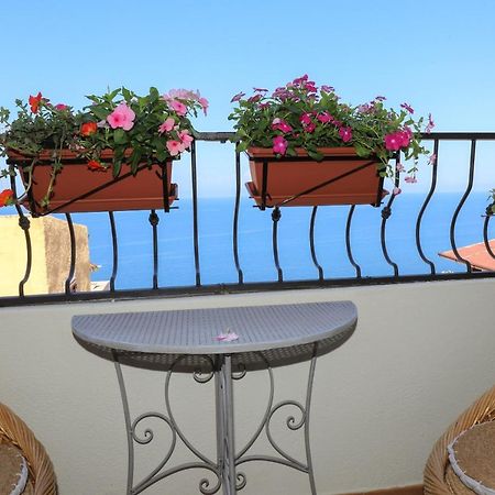 La Favola Antica Bed & Breakfast Castelsardo Bagian luar foto