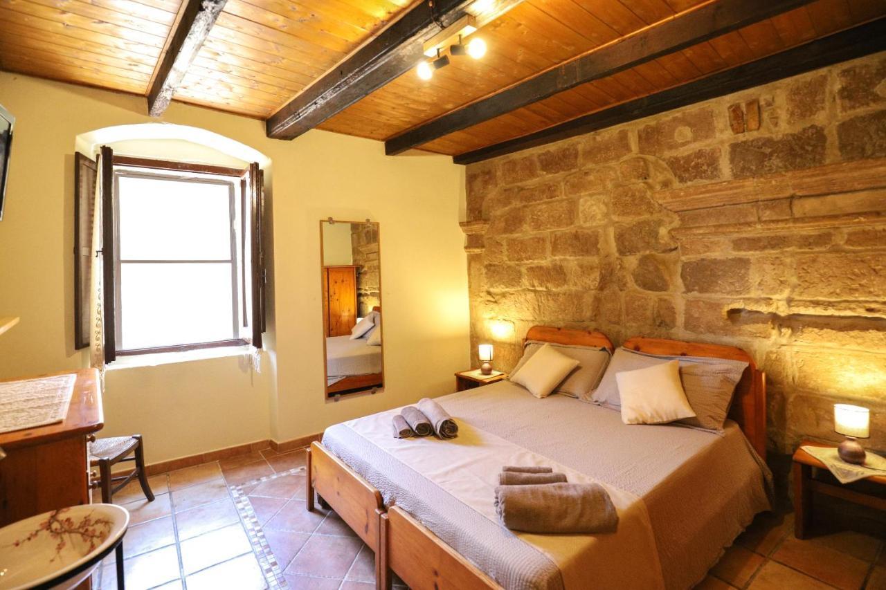 La Favola Antica Bed & Breakfast Castelsardo Bagian luar foto