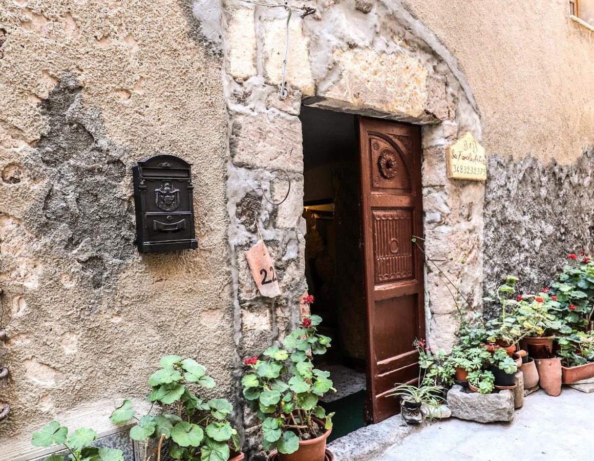 La Favola Antica Bed & Breakfast Castelsardo Bagian luar foto